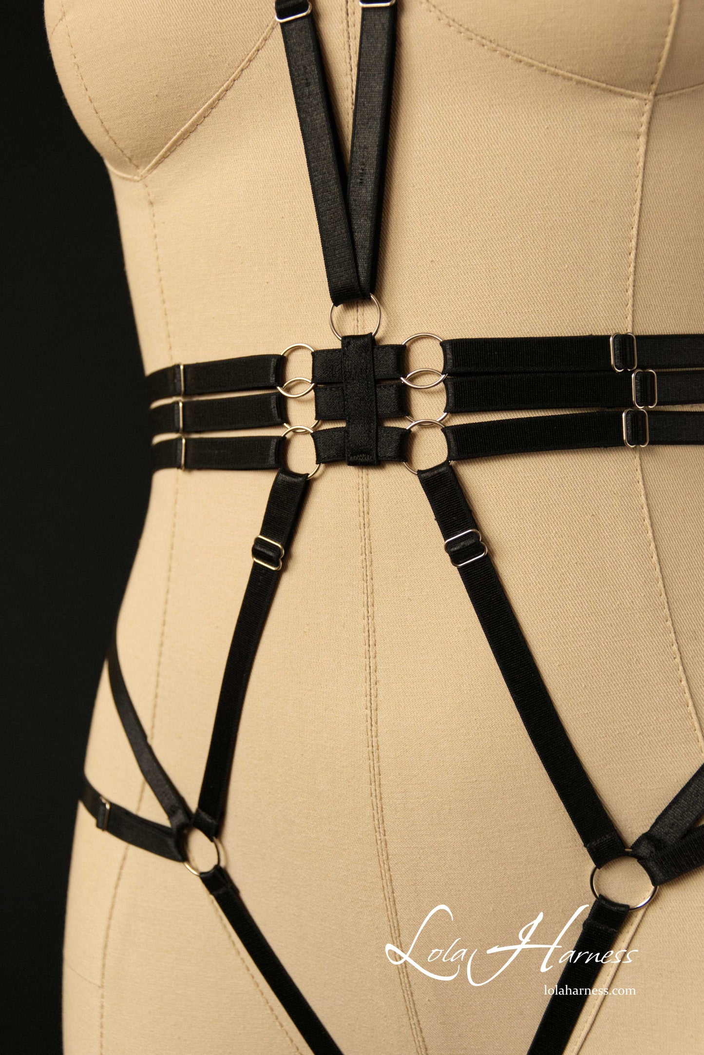 The Kirsty harness set
